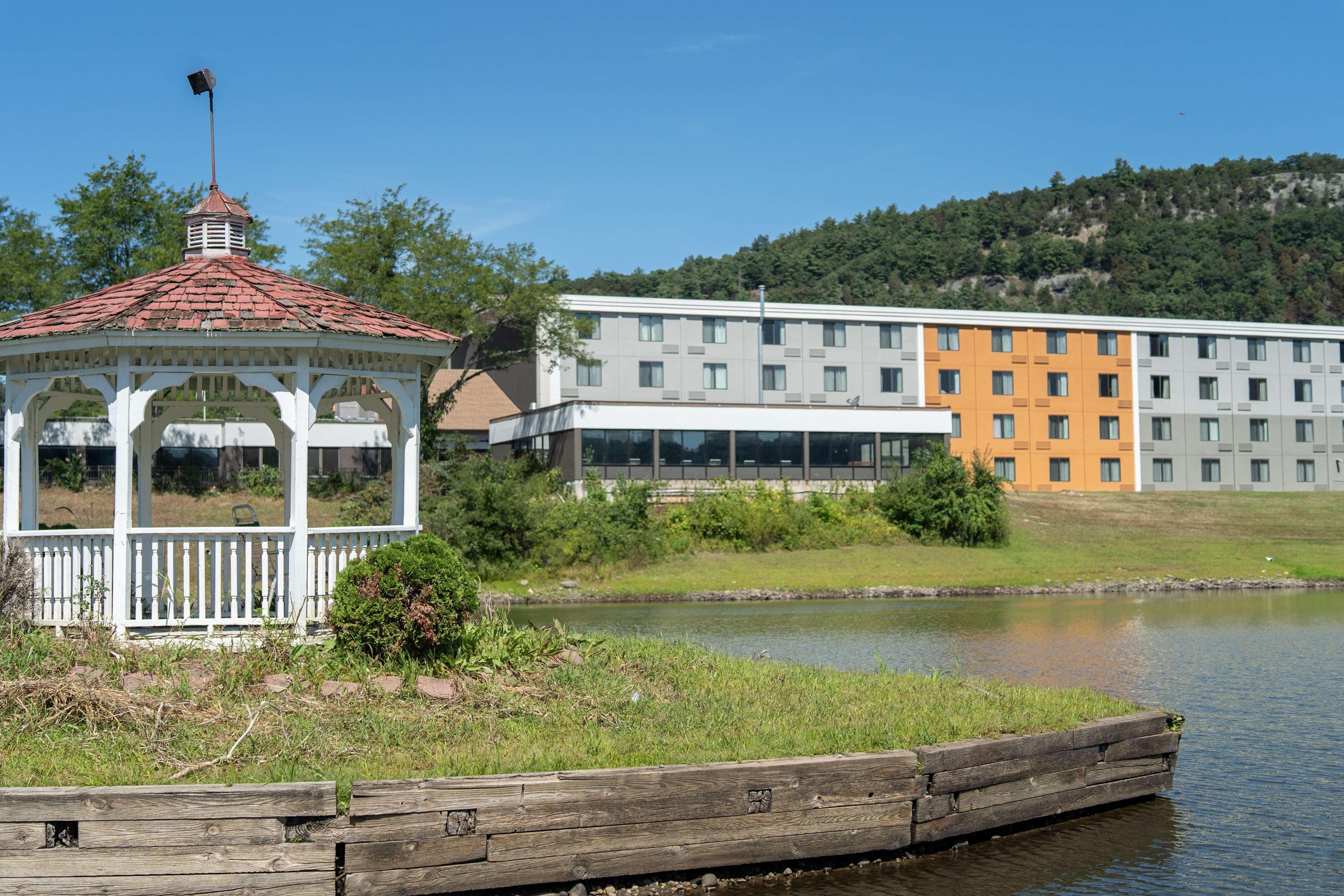 Best Western Hunt'S Landing Hotel Matamoras Milford Екстер'єр фото